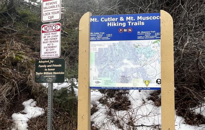 sign at trailhead of Mt Cutler